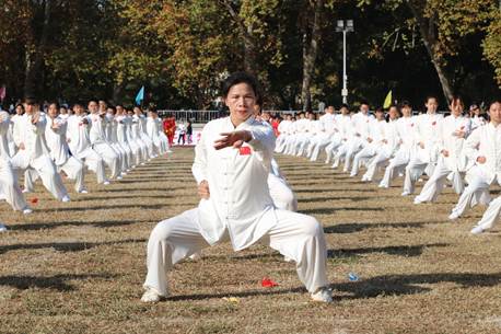 說明: https://news.whu.edu.cn/__local/0/88/BA/9914AE898C7CE453690847A173B_ED0A2DD1_8BD5.jpg